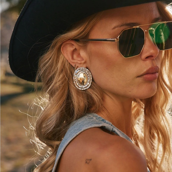 NWT 12th Tribe Bailey Gold And Silver Statement Earrings - Picture 2 of 3